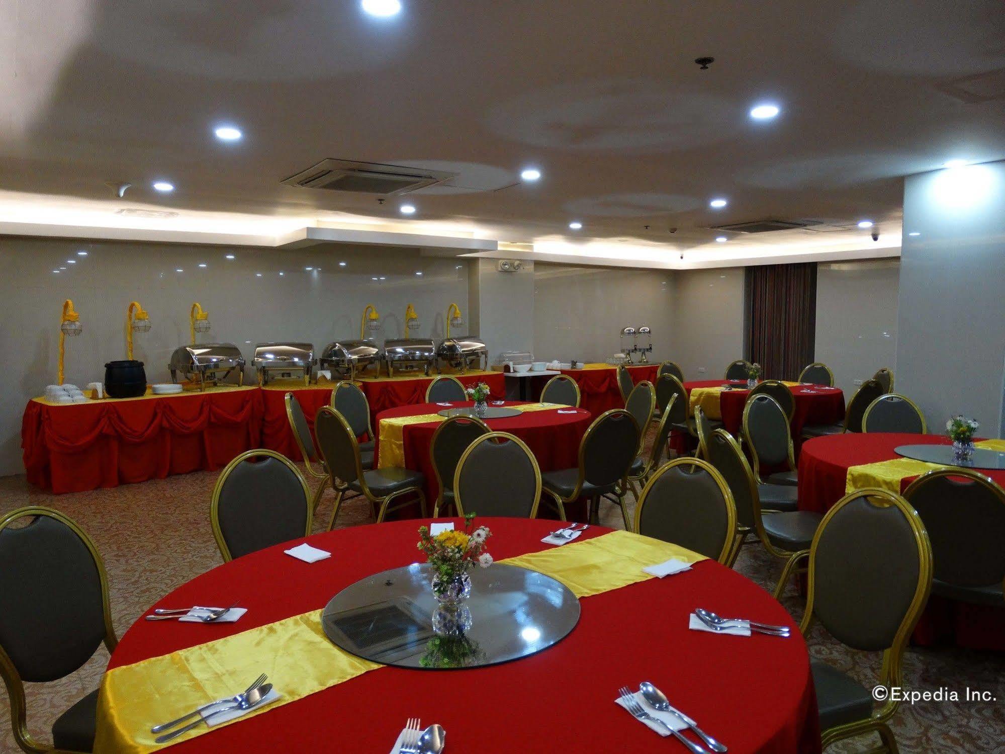 D Circle Hotel Μανίλα Εξωτερικό φωτογραφία