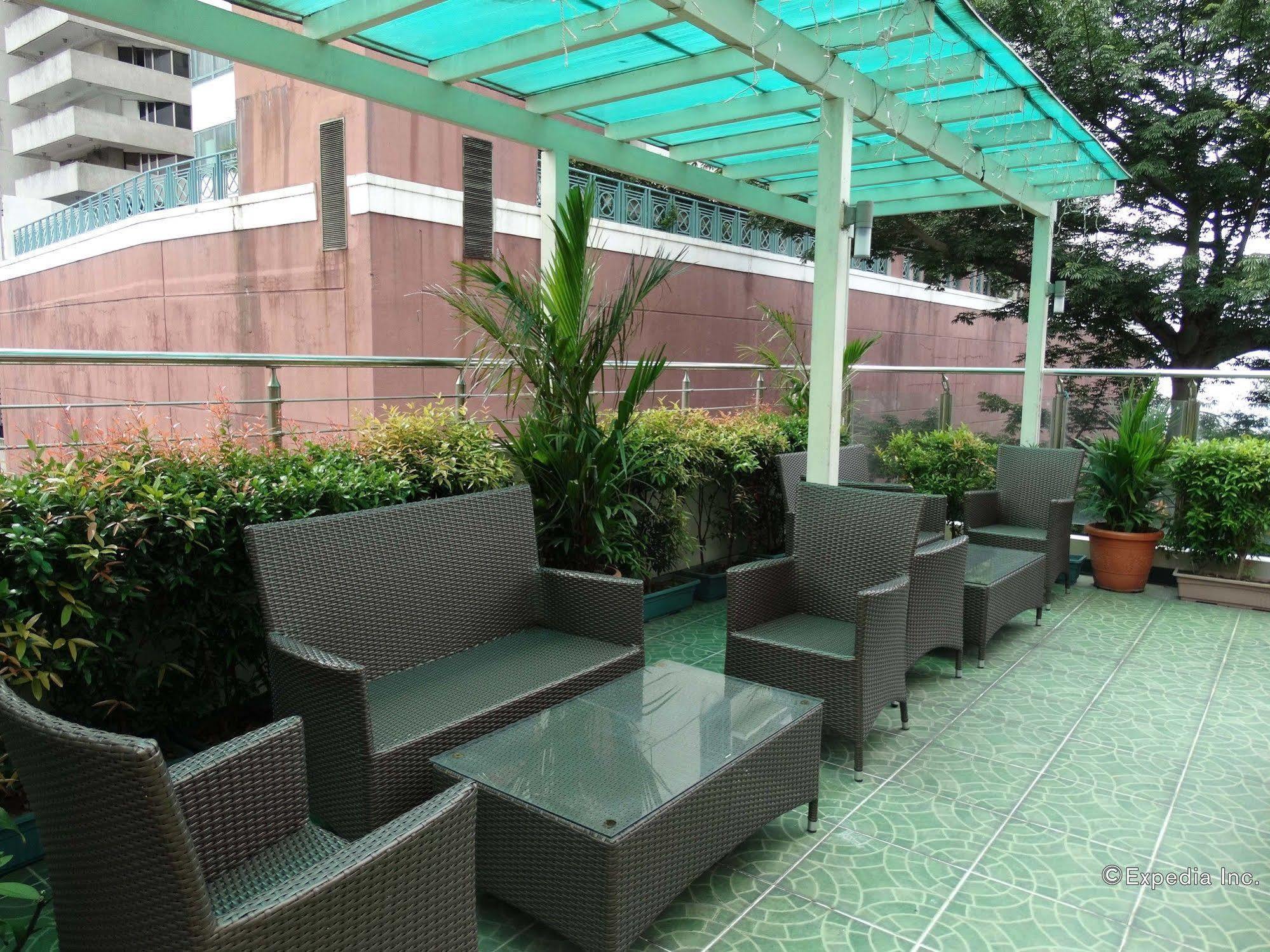 D Circle Hotel Μανίλα Εξωτερικό φωτογραφία